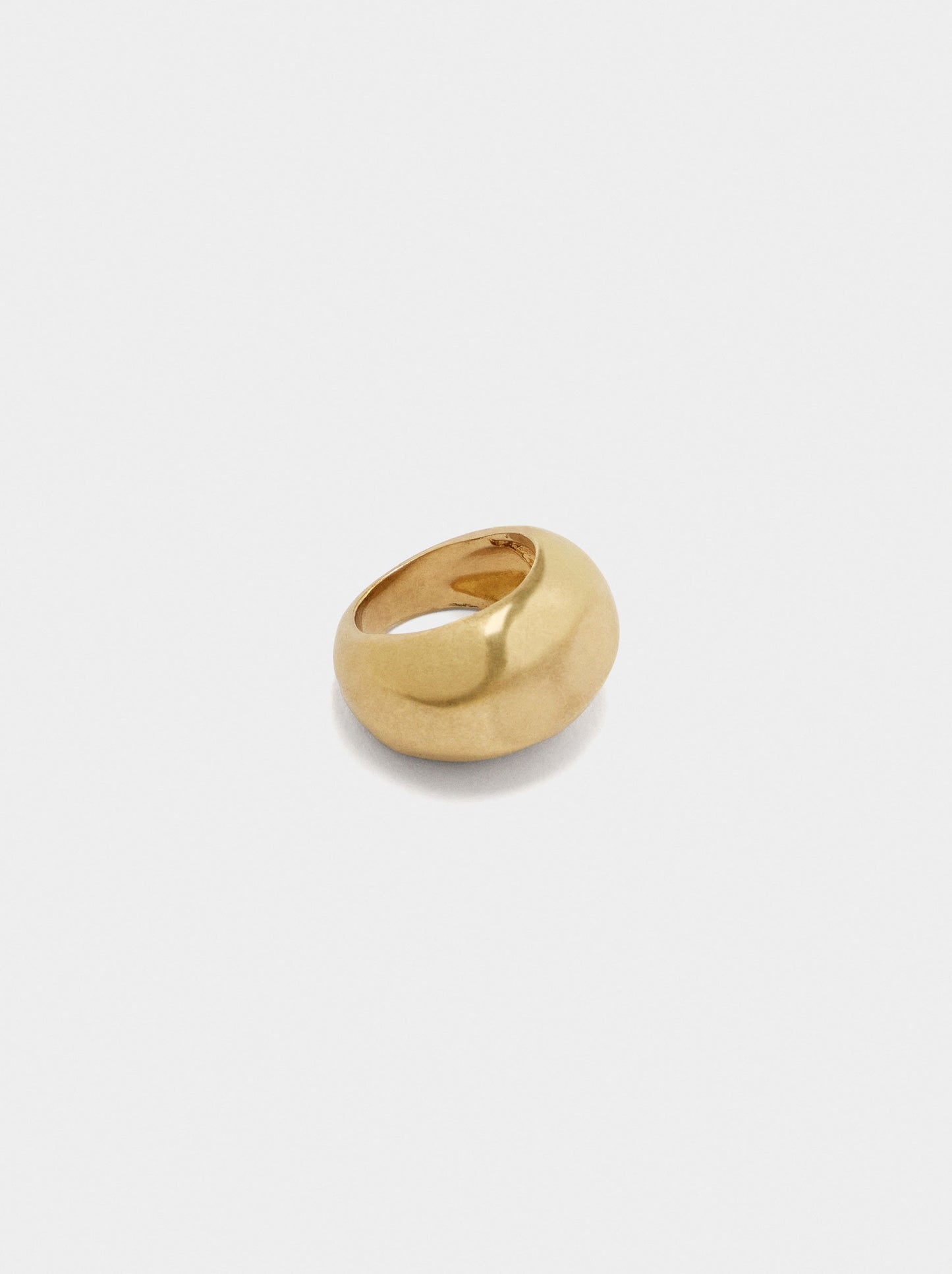 Rounded Faceted Ring