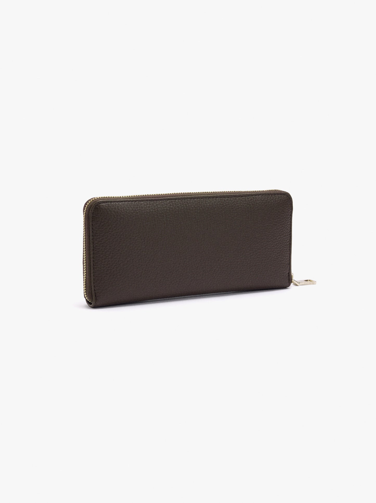 Wallet With Texture And Zipper Closure