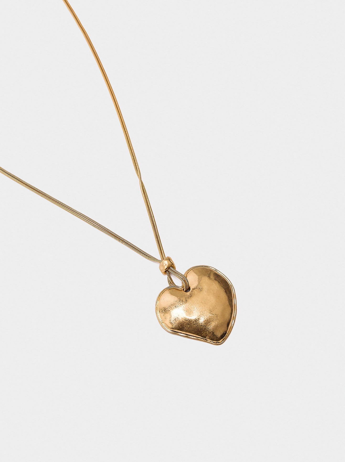 Snake Chain Necklace With Heart