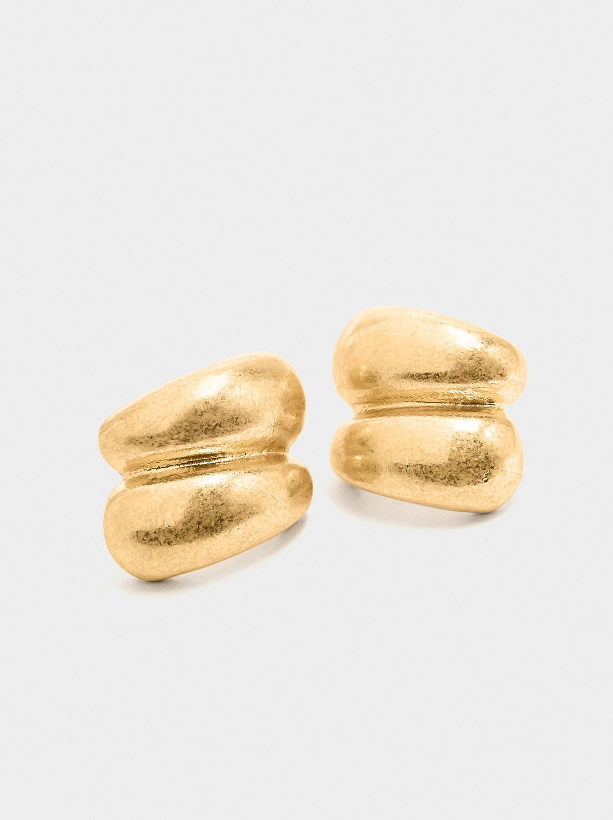Earrings With Double Effect