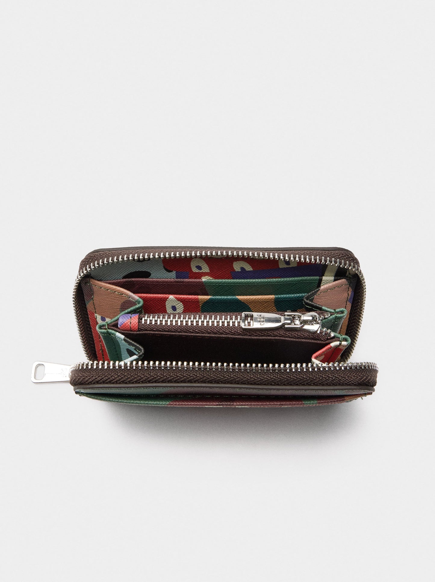 Wallet With Printed Texture