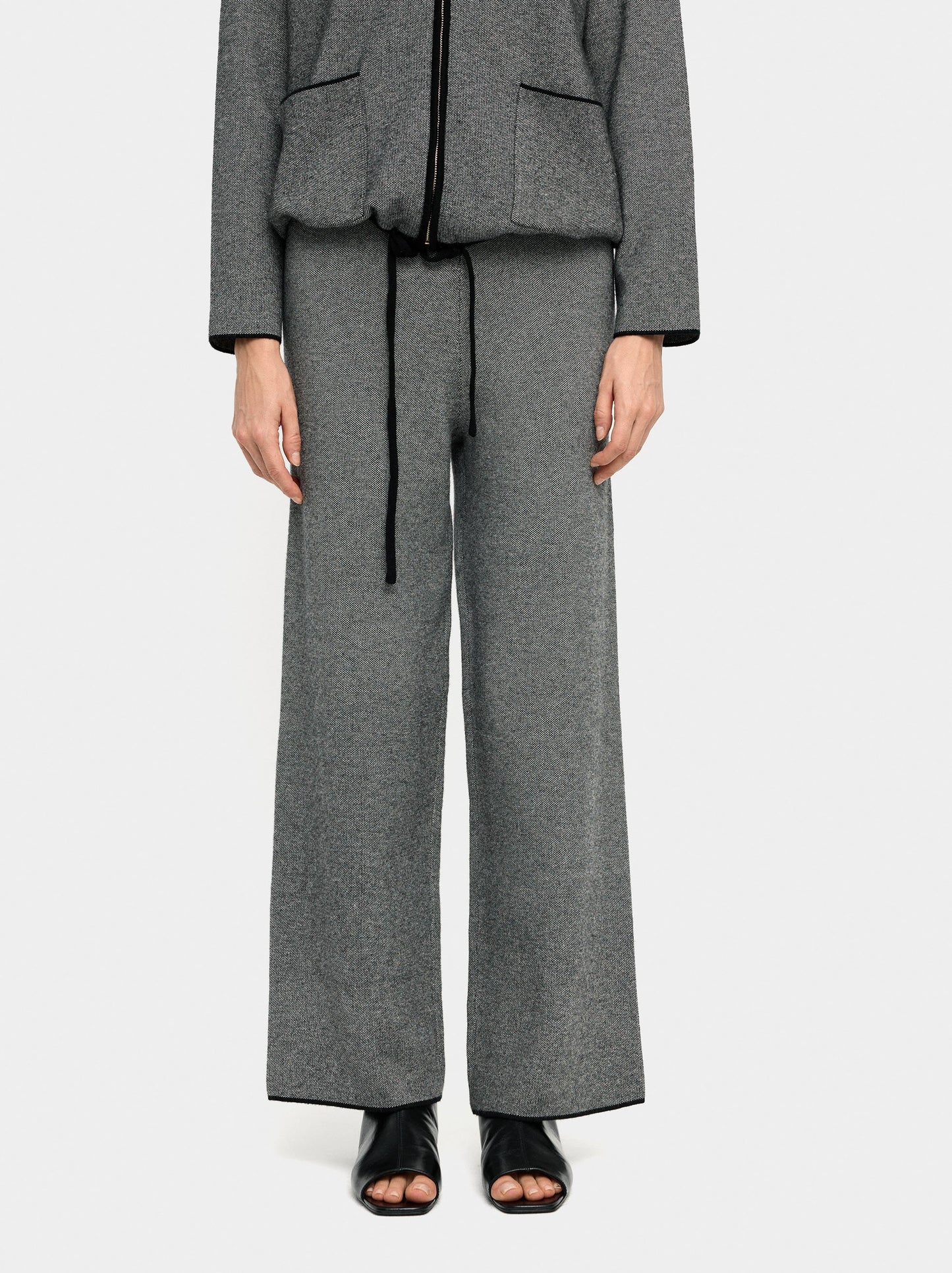 Knit Trousers With Elastic Waist