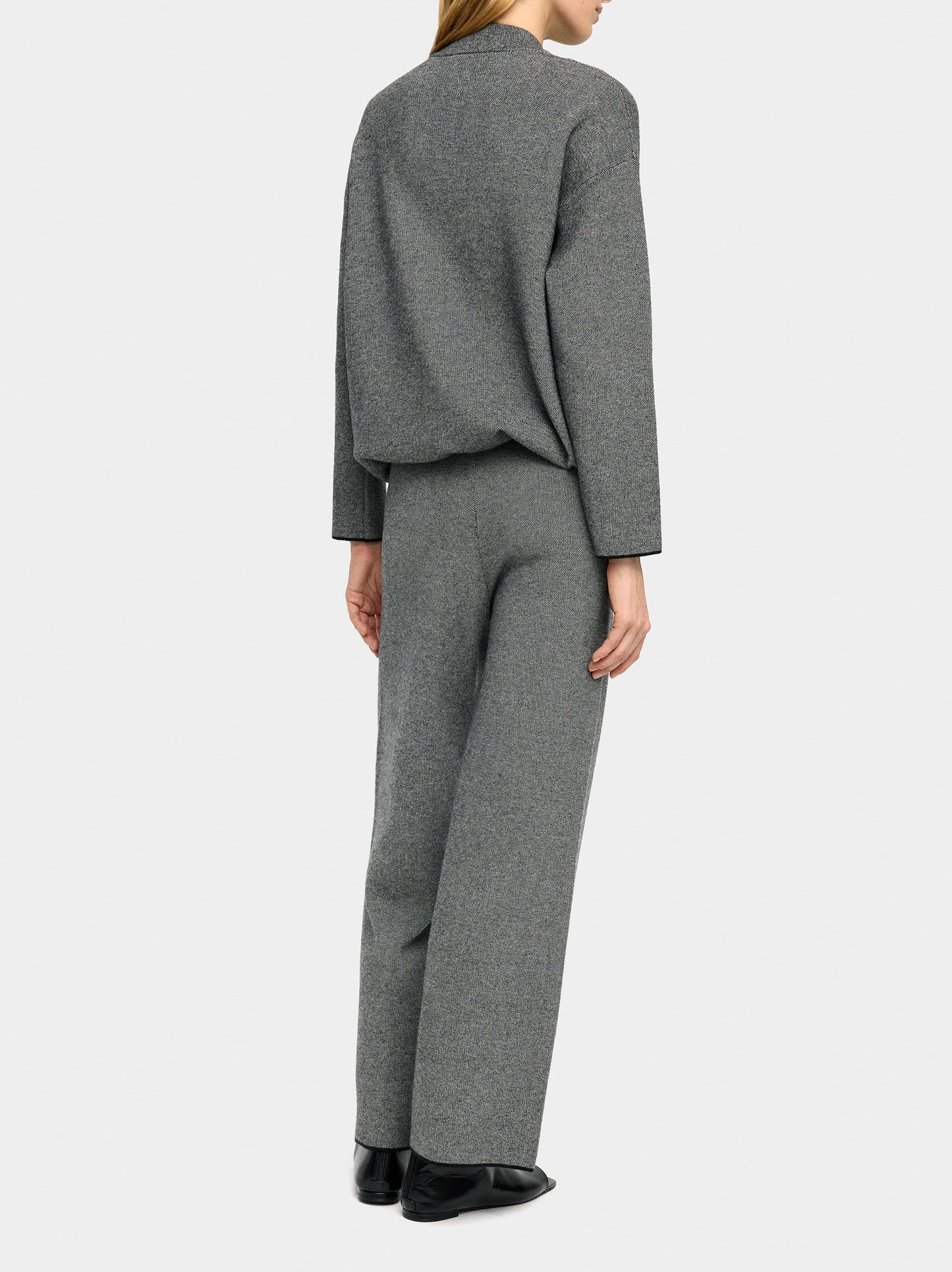 Knit Trousers With Elastic Waist