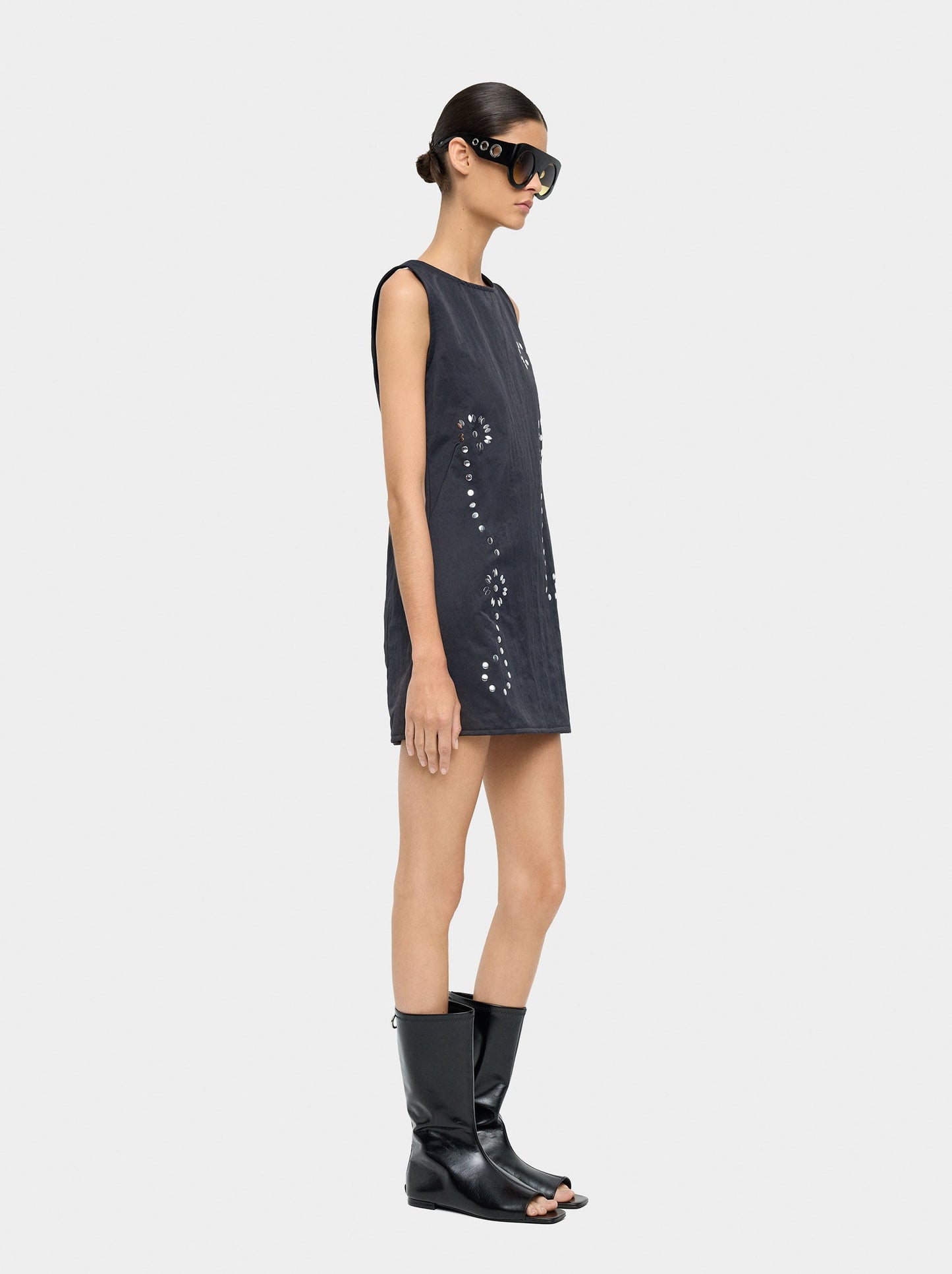 Short Dress Shiny Details