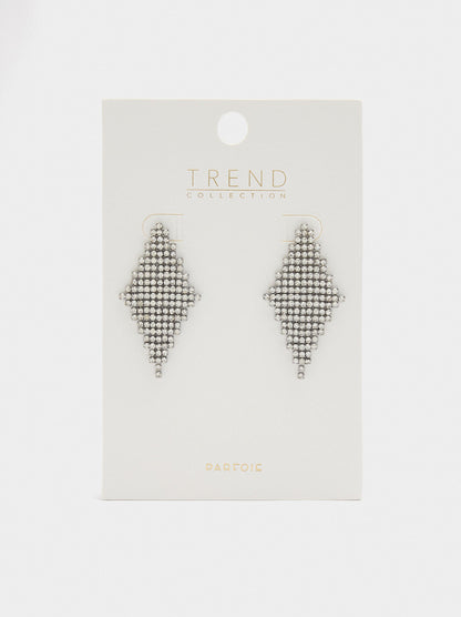Diamond-Shaped Earrings With Crystals