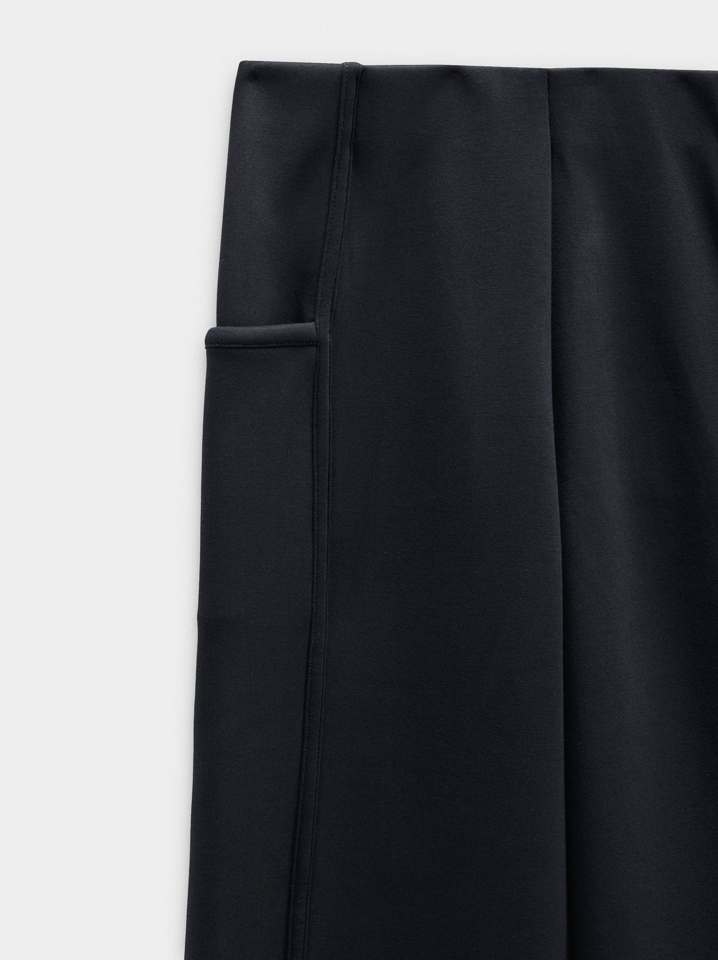 Straight Pants With Elastic Waist