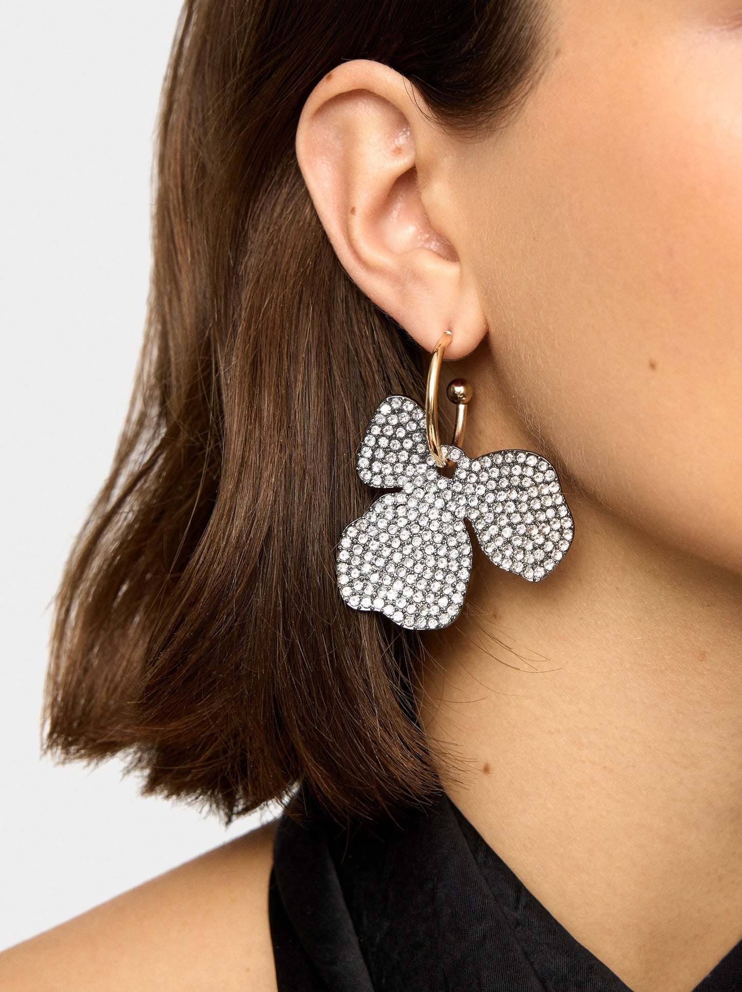 Open Hoop Earrings With Flower And Crystals Pendant