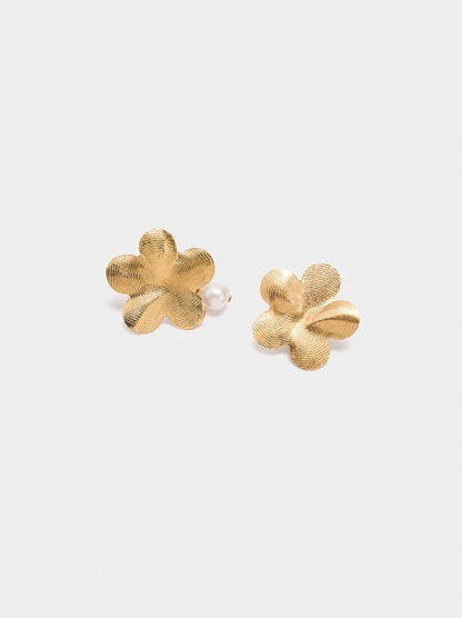 Flower Earrings With Pearls