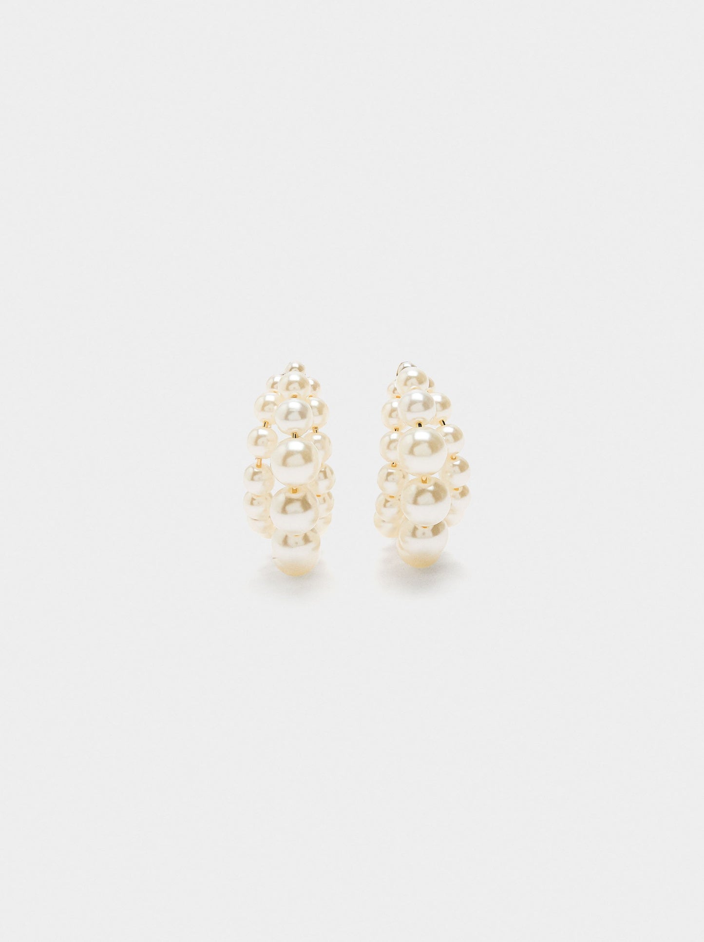 Open Hoop Earrings With Pearls