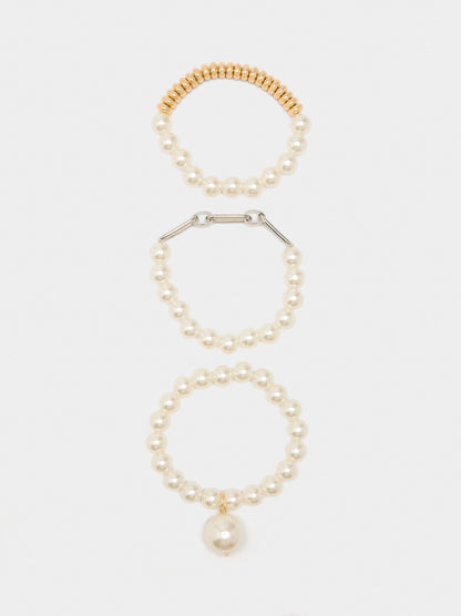 Set Of Elastic Bracelets With Pearls