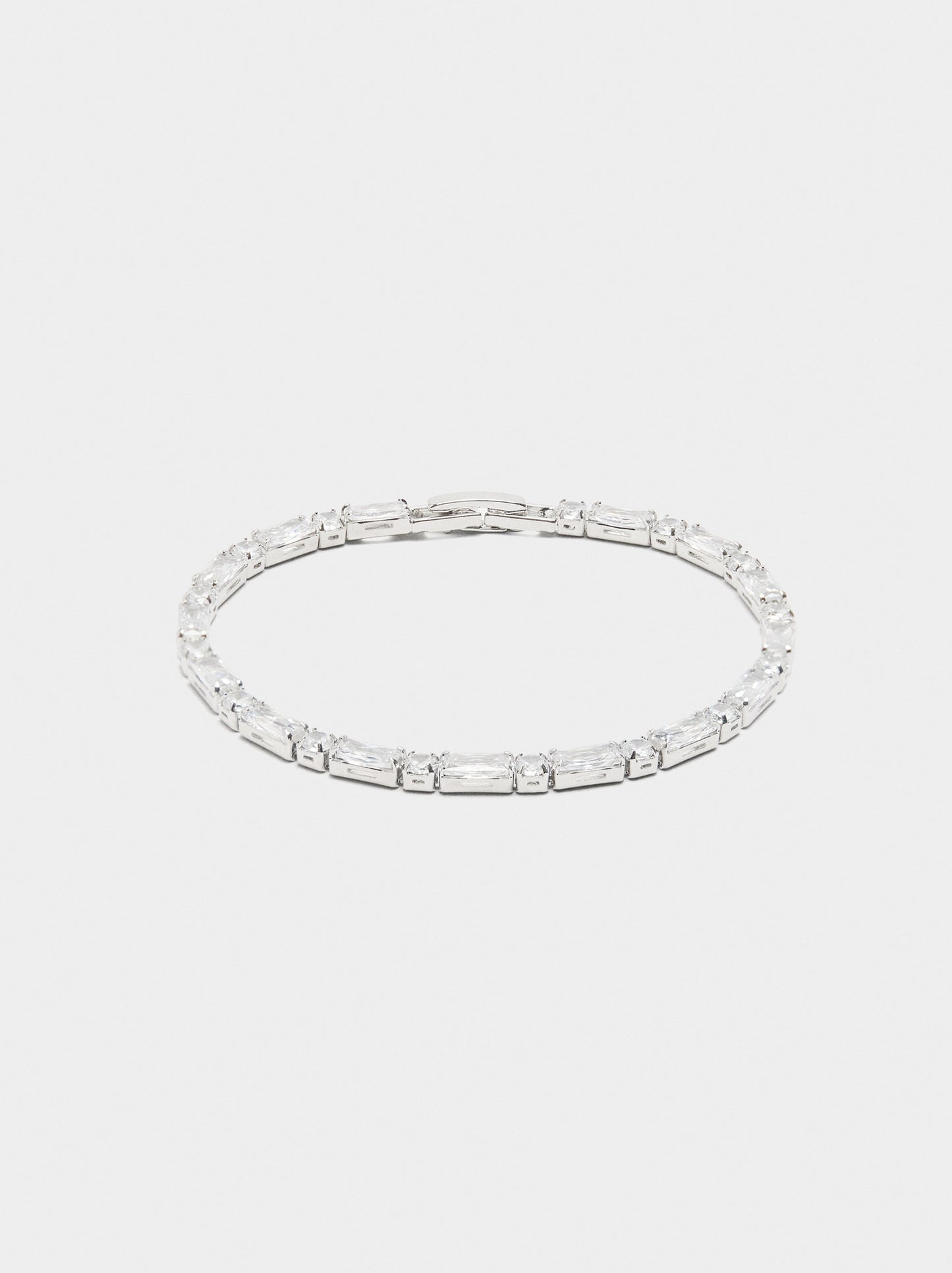 Necklace And Bracelet Set With Zirconia