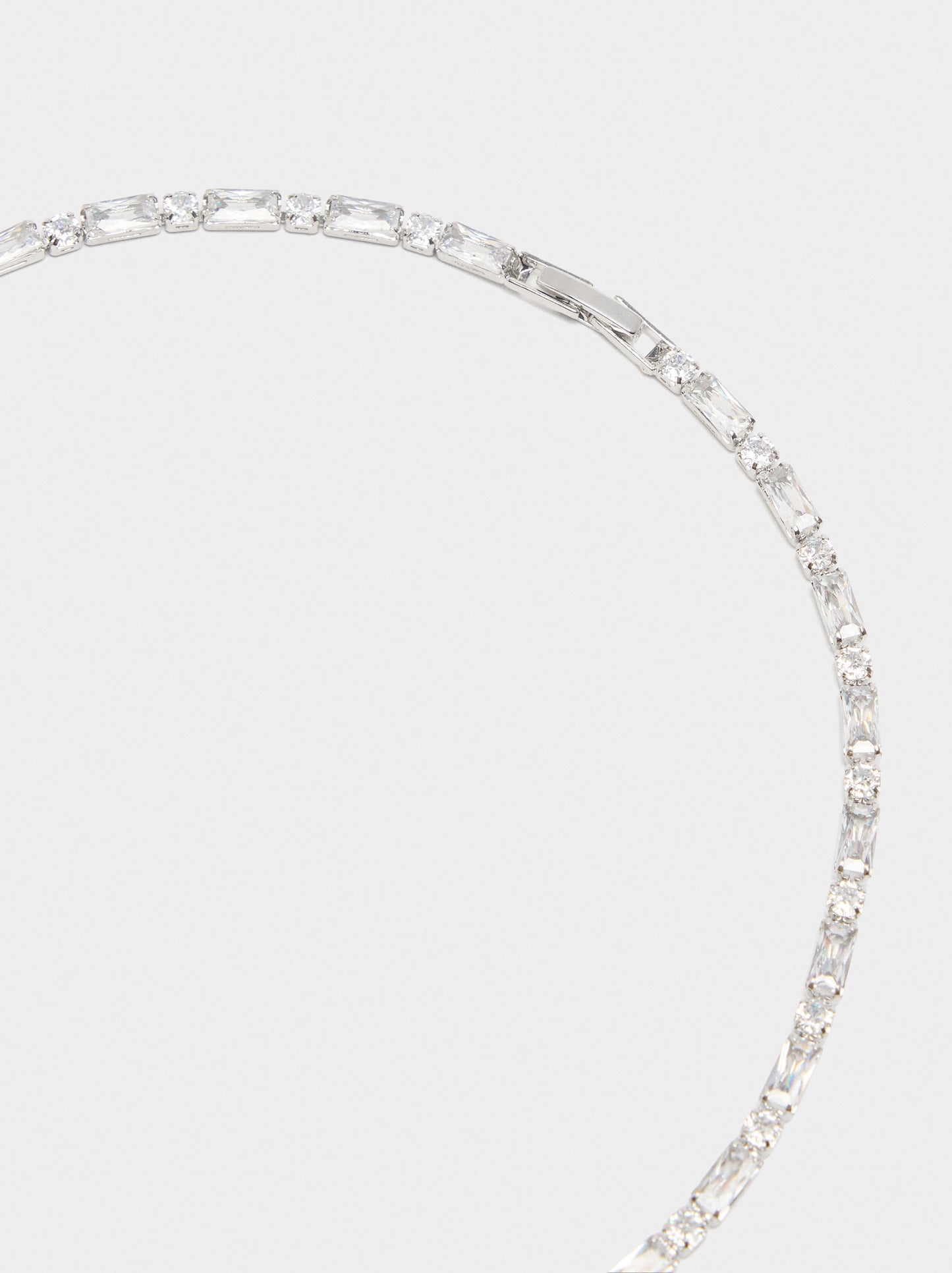 Necklace And Bracelet Set With Zirconia
