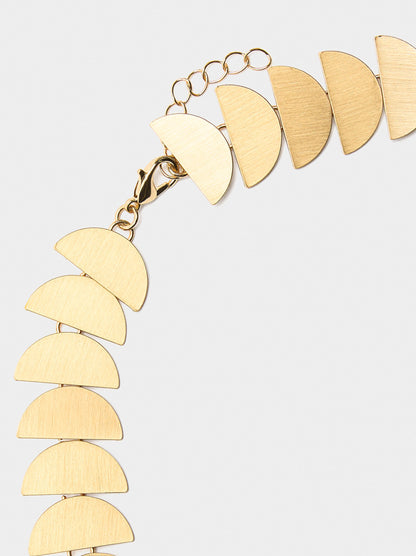 Short Necklace With Semi-Circles