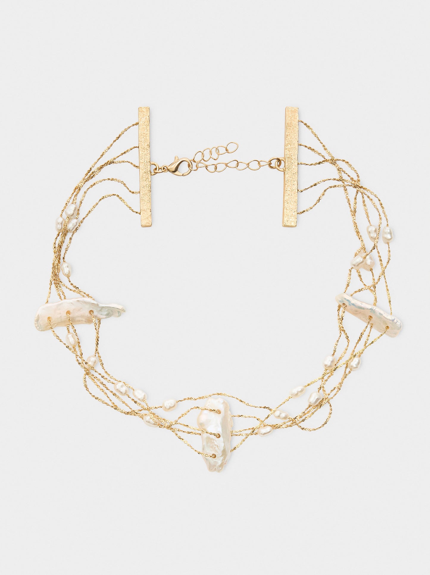 Short Multi-Collar With Freshwater Pearls