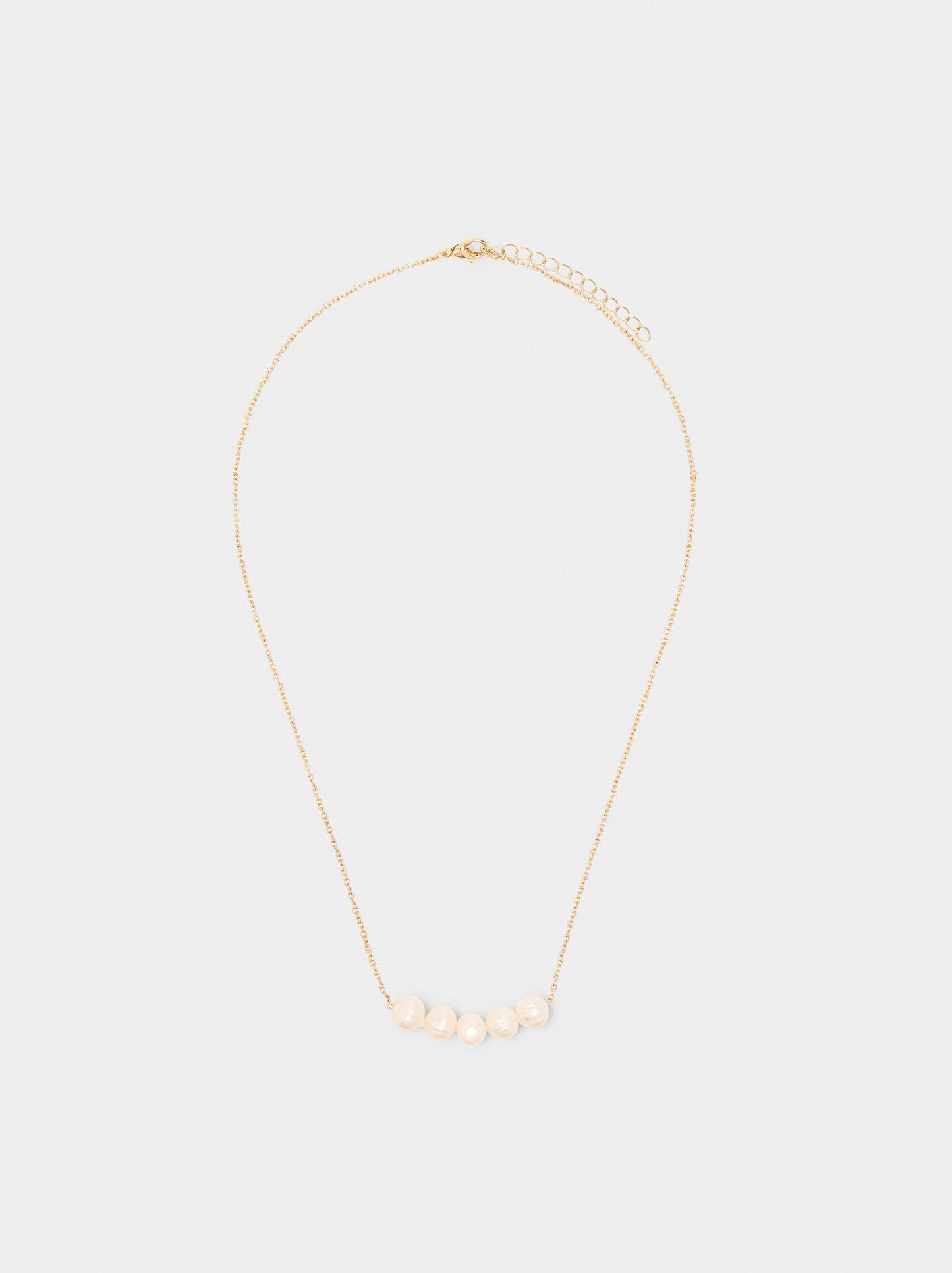 Necklace With Freshwater Pearls