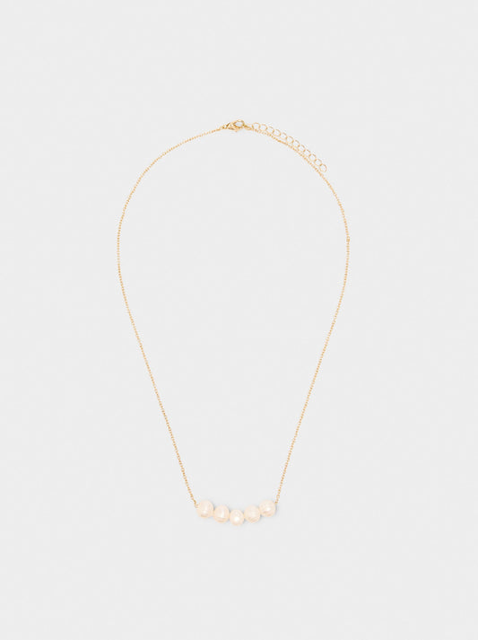 Necklace With Freshwater Pearls