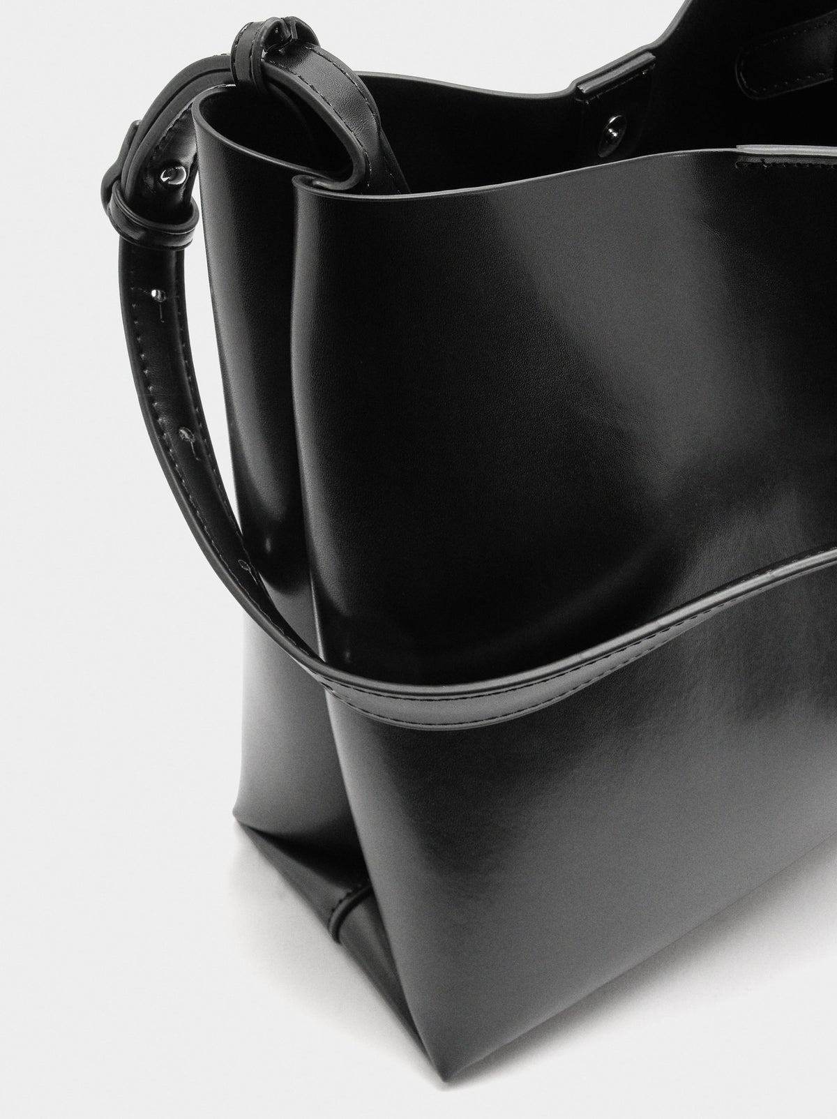 Plain Shoulder Bag