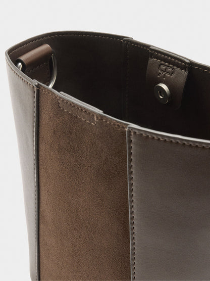 Bucket Bag Contrast Of Textures