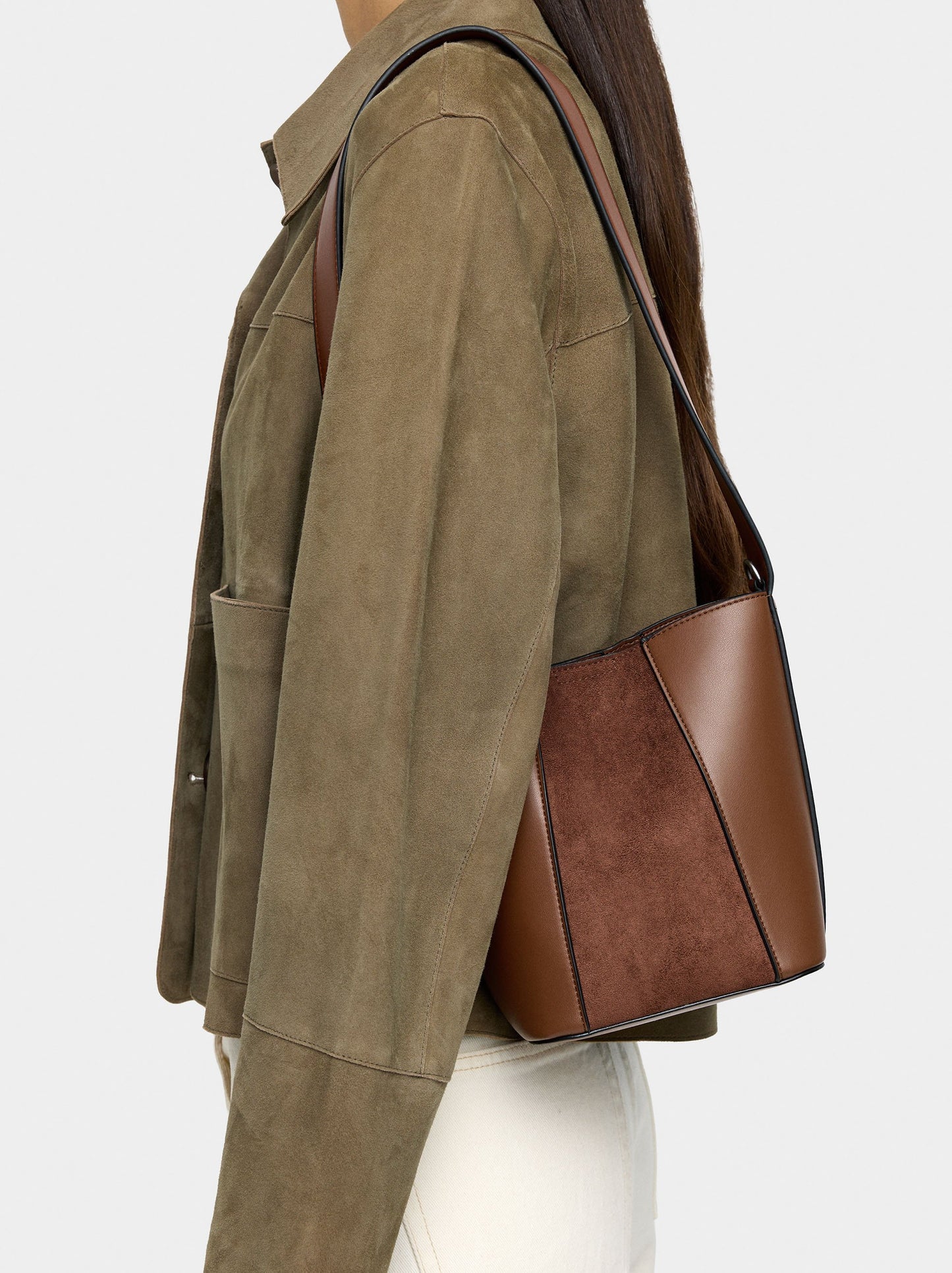 Bucket Bag Contrast Of Textures