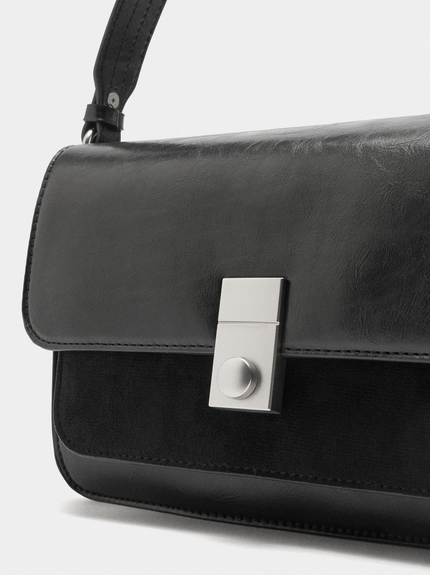Handbag With Flap