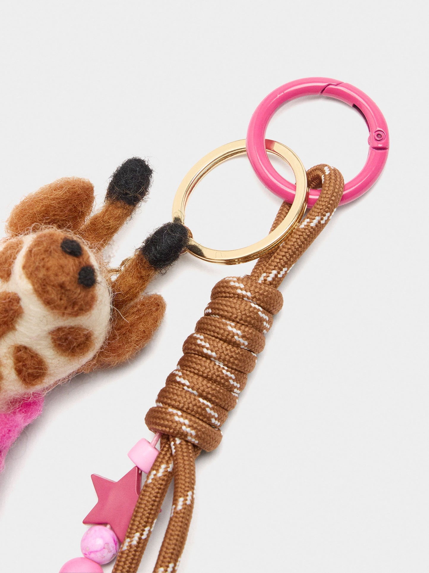 Keychain With Giraffe Charm