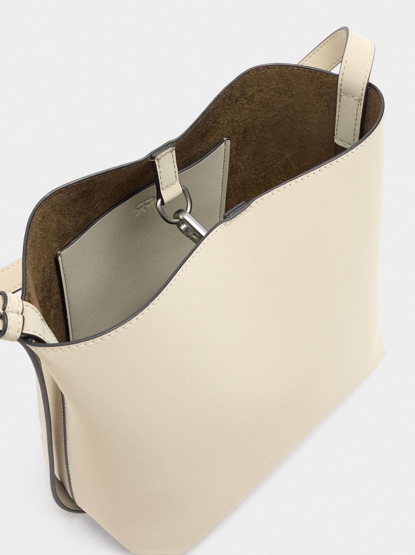 Shoulder Bag With Soft Texture