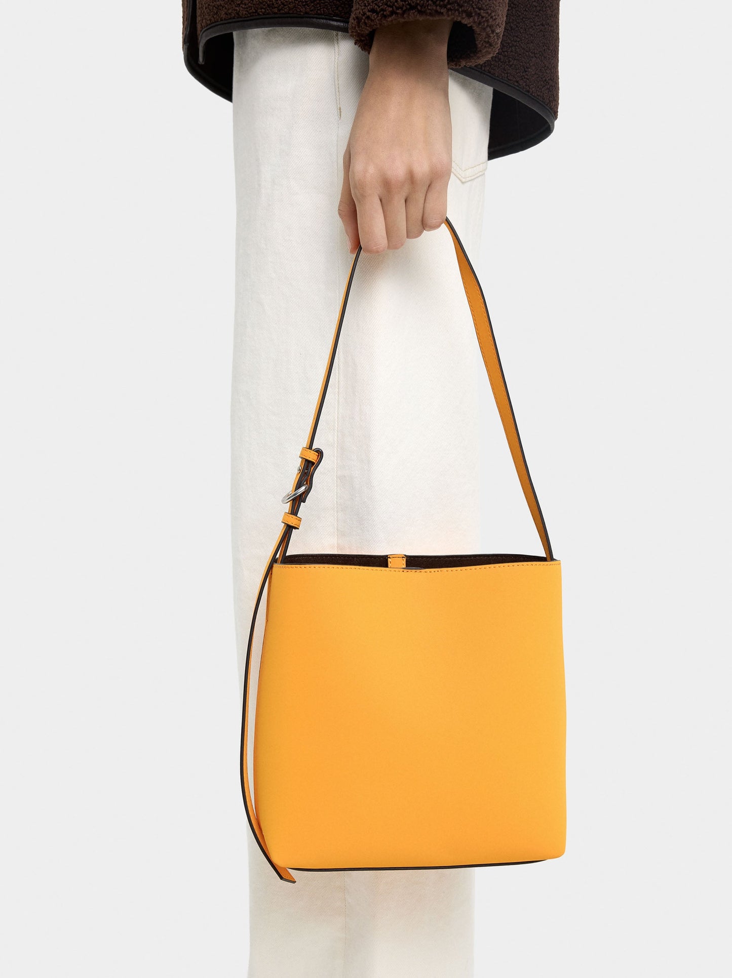 Shoulder Bag With Soft Texture