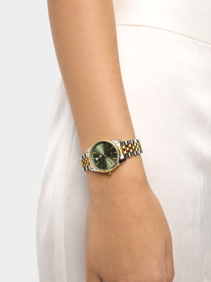 Round Watch With Stainless Steel Bracelet