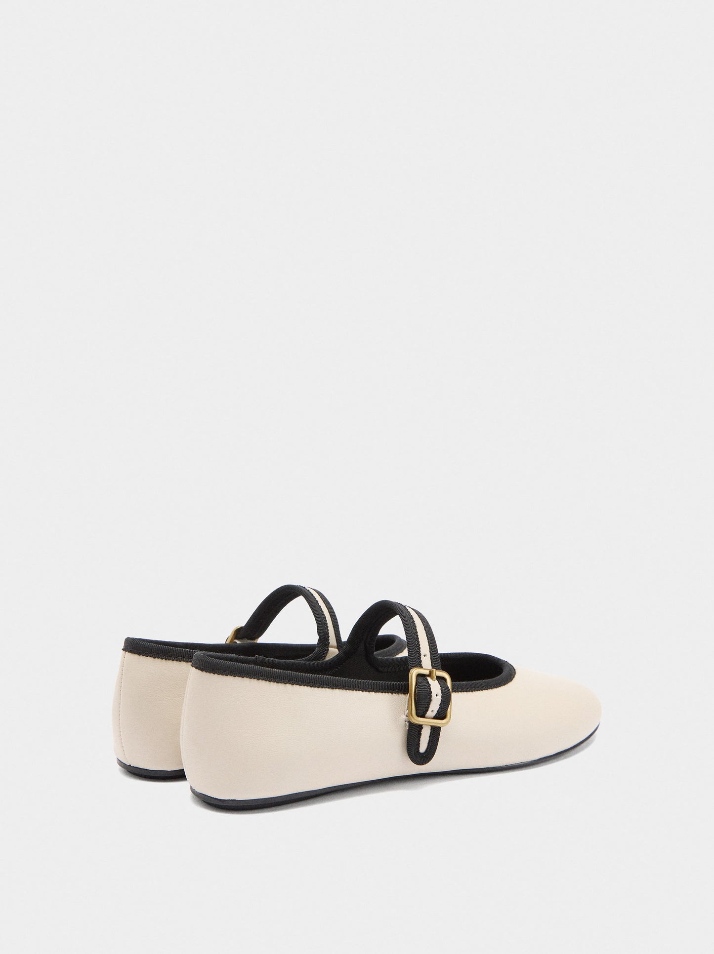 Ballet Flats With Strap And Buckle