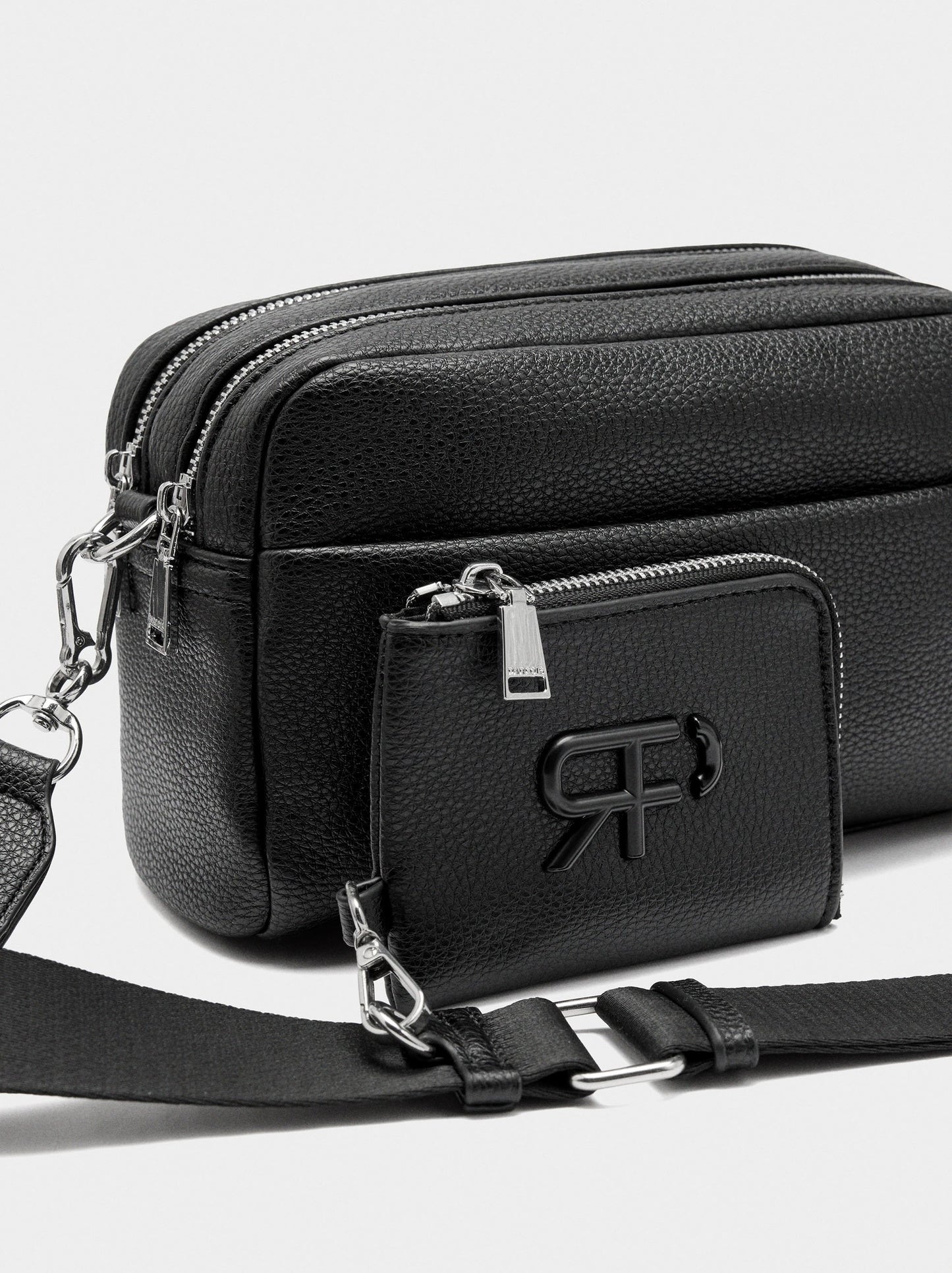 Crossbody Bag Double Closure And Pendant