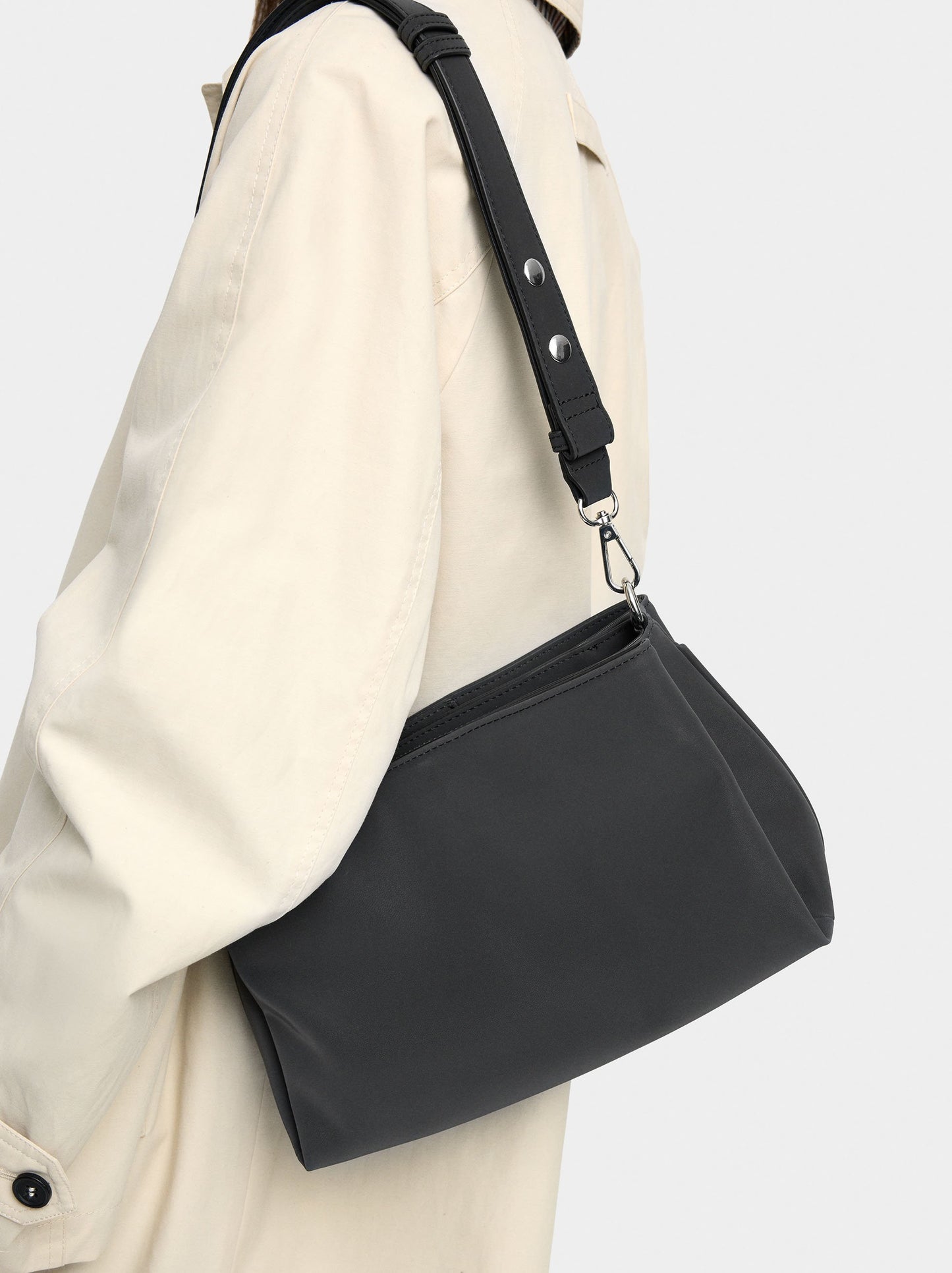 Shoulder Bag With Soft Texture
