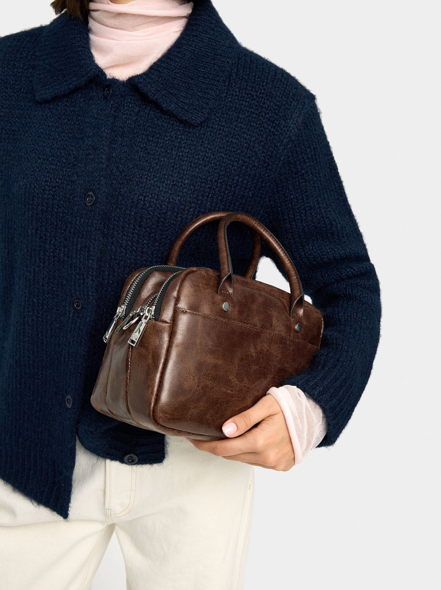 Bowling Bag With Cracked Effect