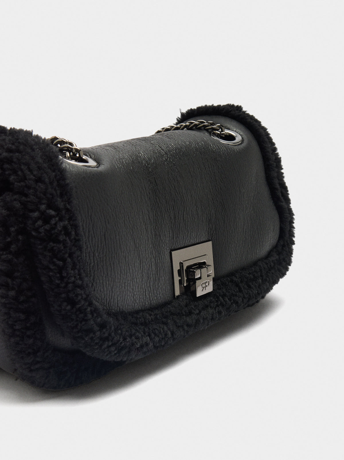 Party Bag With Fur Effect Borders