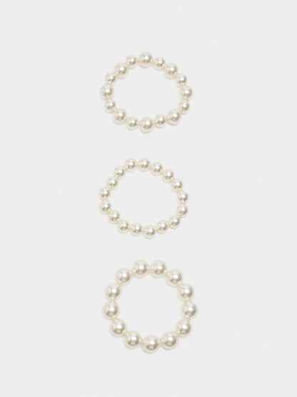Set Of Elastic Bracelets With Pearls