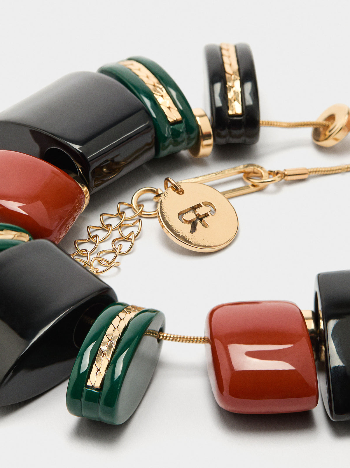 Necklace With Multicolor Resin Pendants