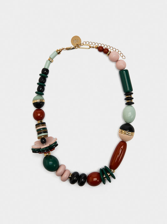 Short Necklace With Resin Beads