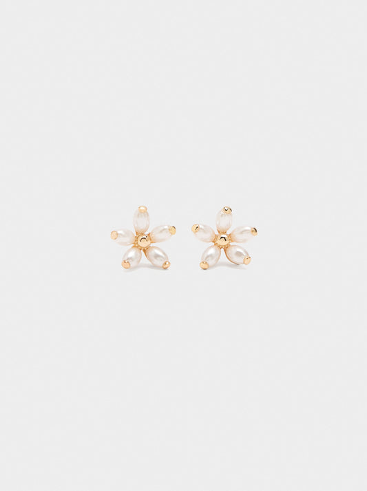 Flower Earrings With Pearls
