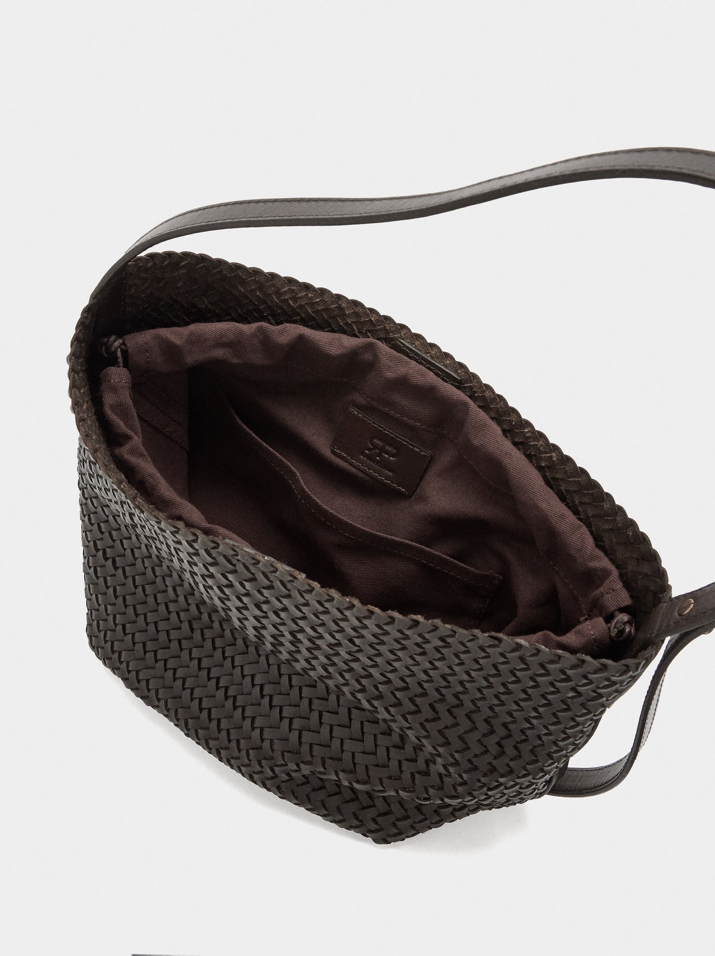 Shoulder Bag With Braided Leather