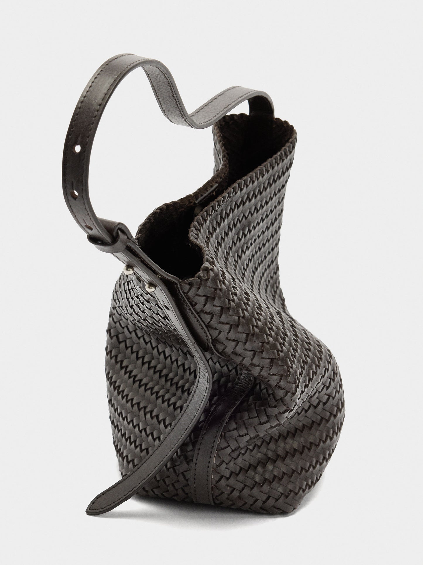 Shoulder Bag With Braided Leather