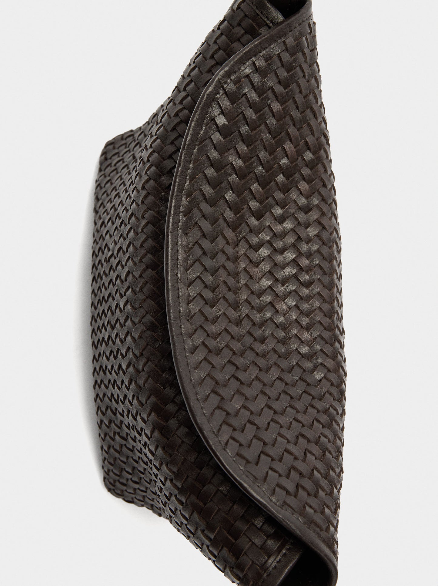 Shoulder Bag With Braided Leather