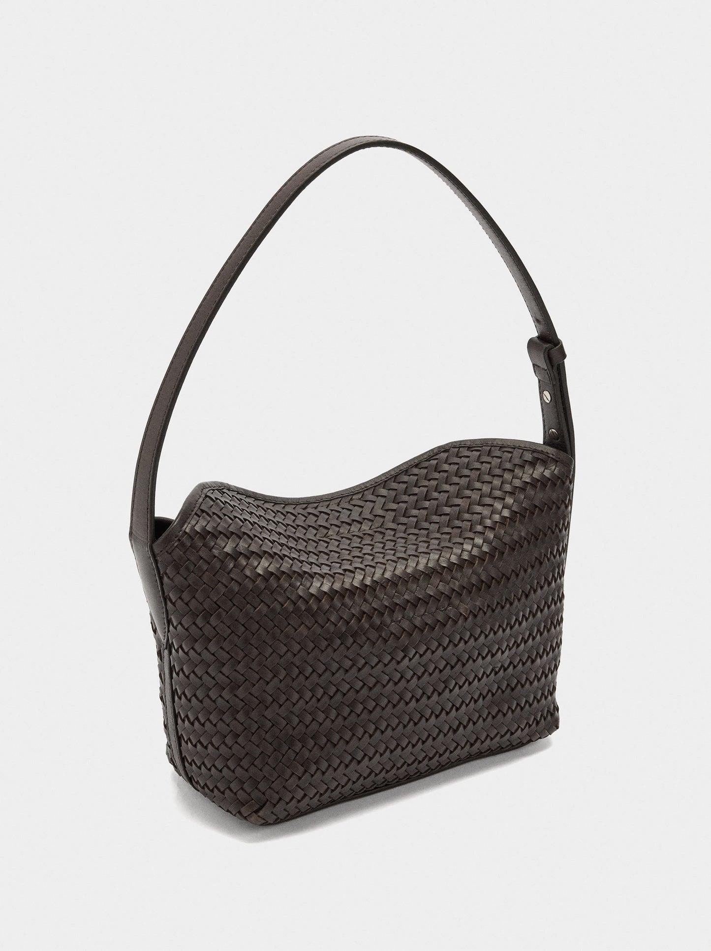 Shoulder Bag With Braided Leather