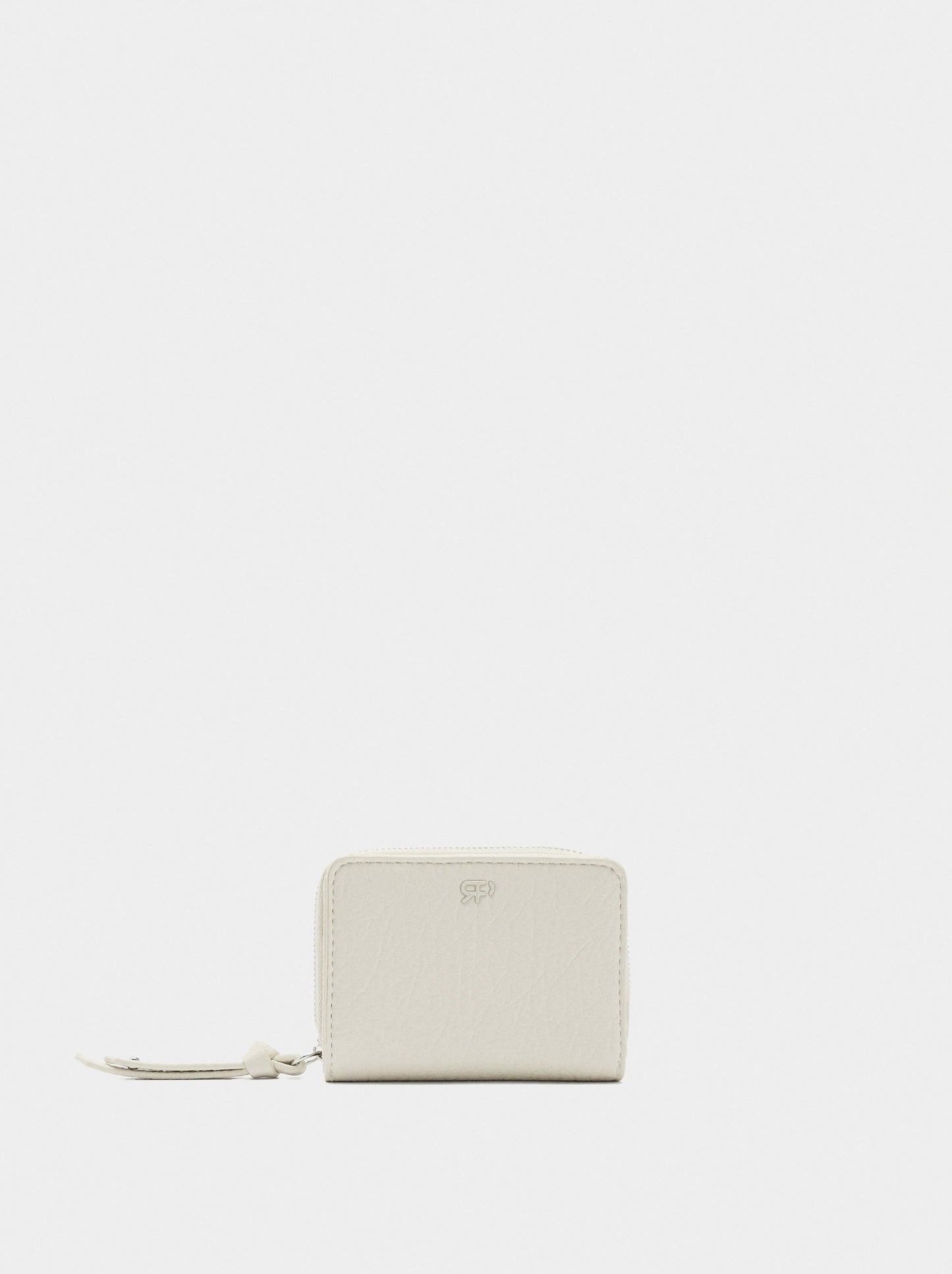 Wallet With Cracked Effect