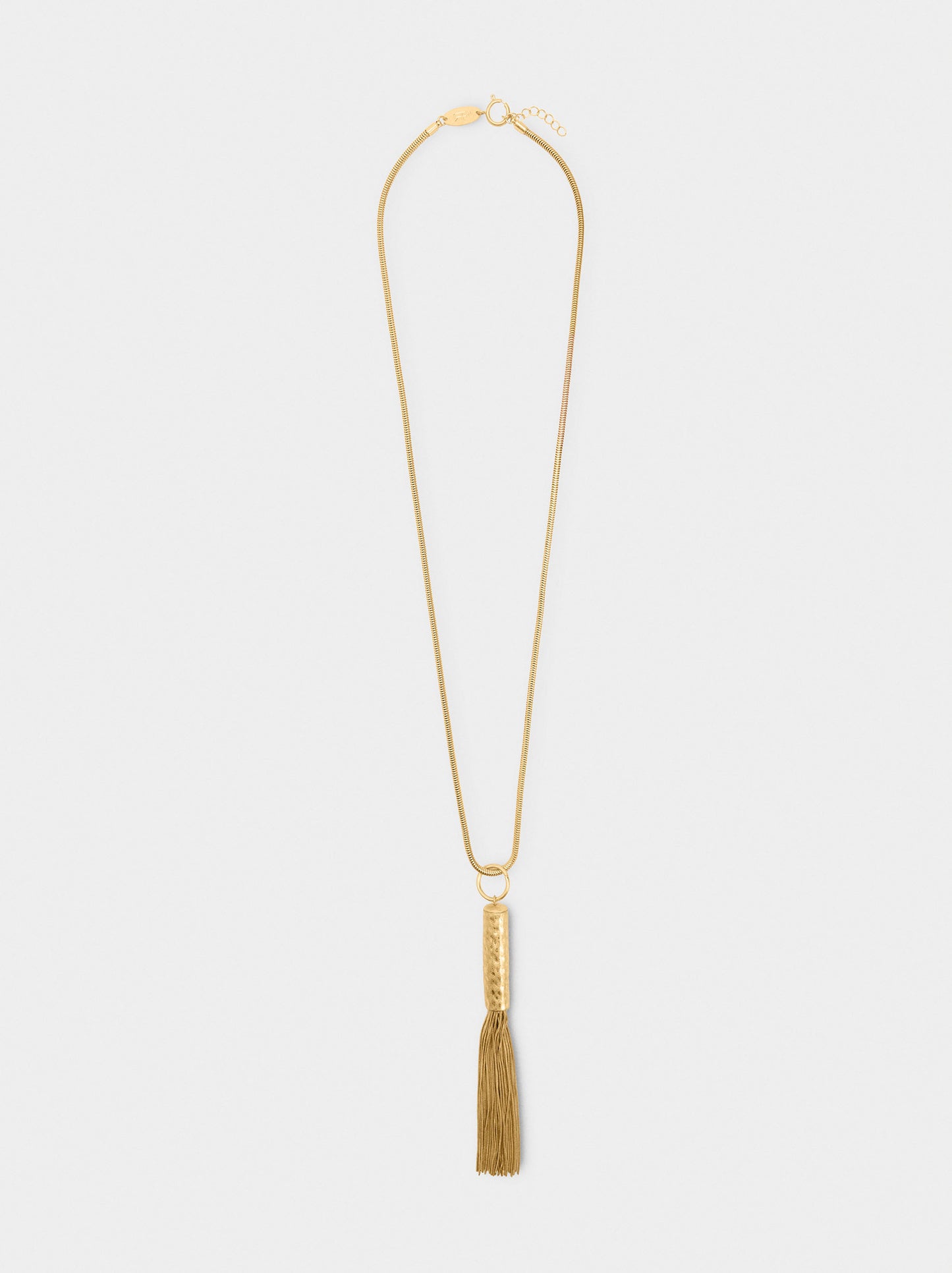 Necklace Pendant With Metallic Fringes