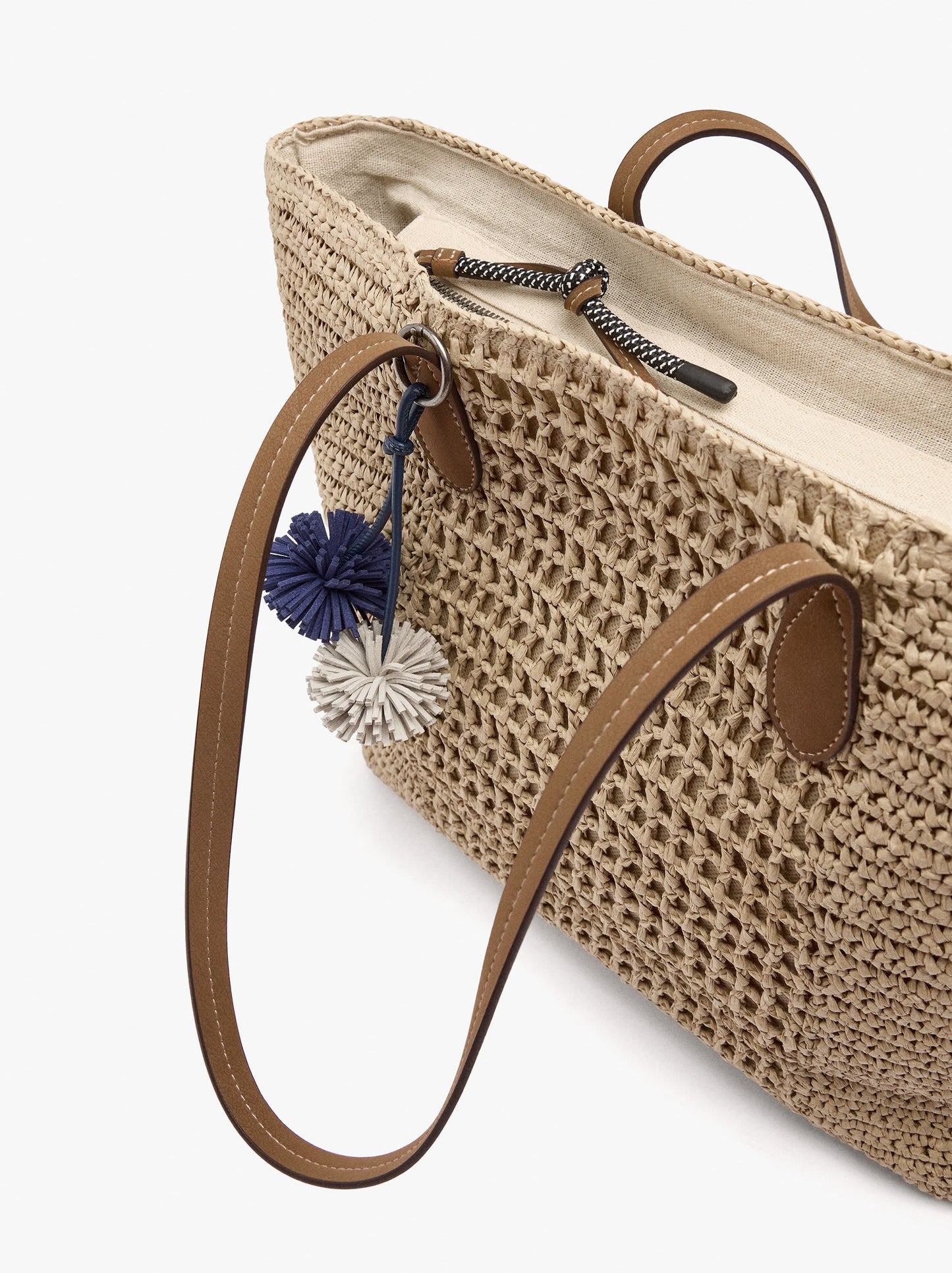 Shopper Bag With Paper Straw Effect With Pendant