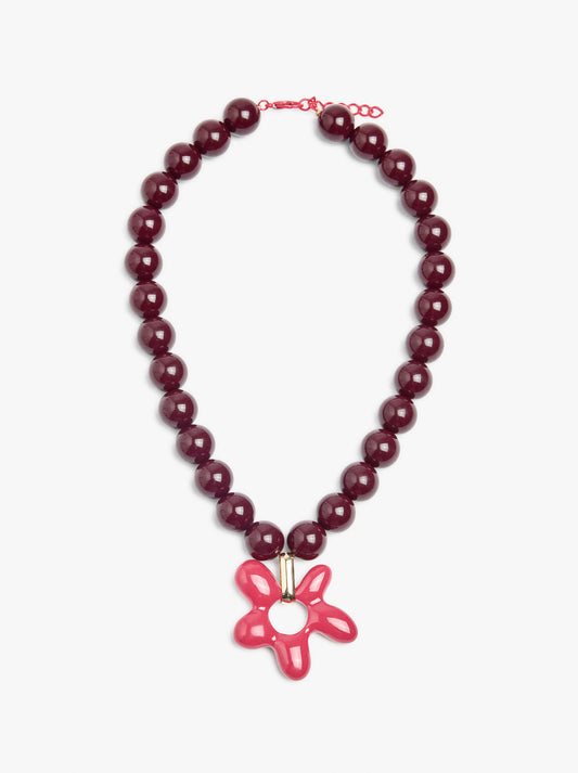 Short Necklace With Beads And Flower Pendant