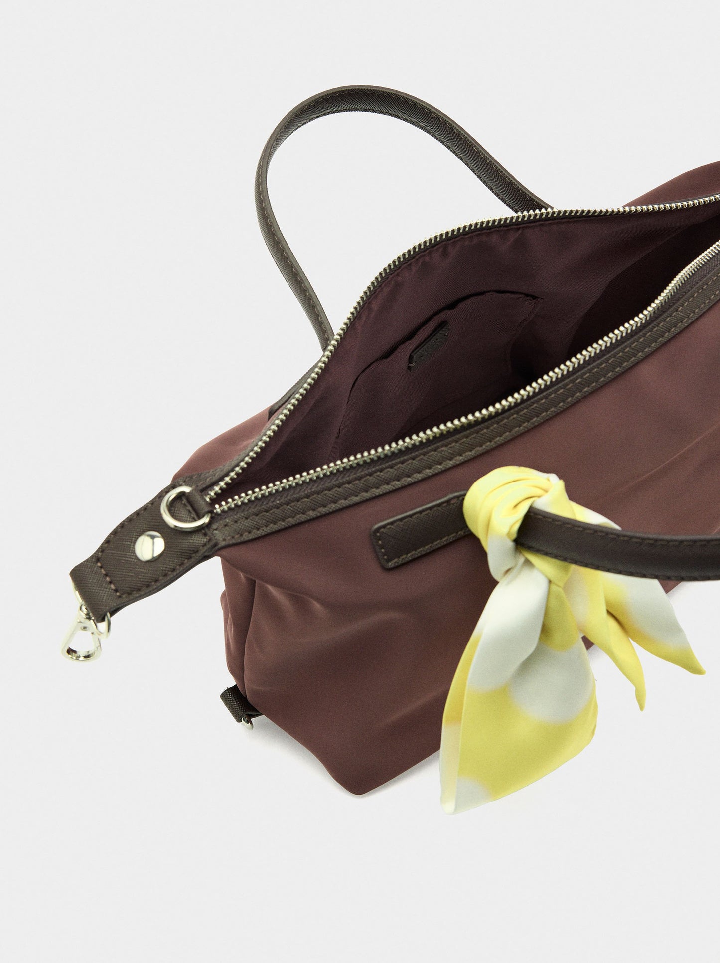 Tote Bag With Soft Texture