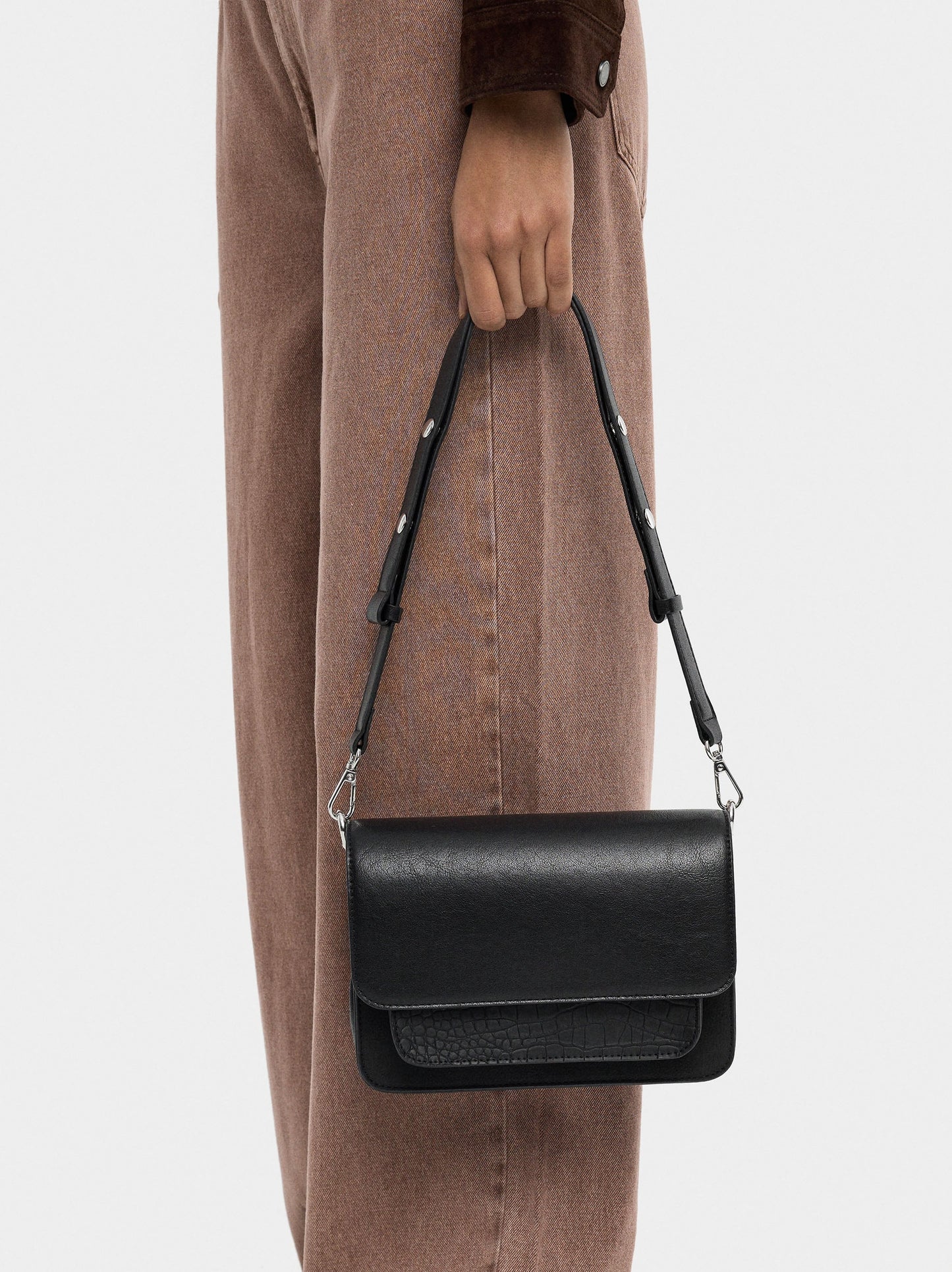 Crossbody Bag With Flap And Texture