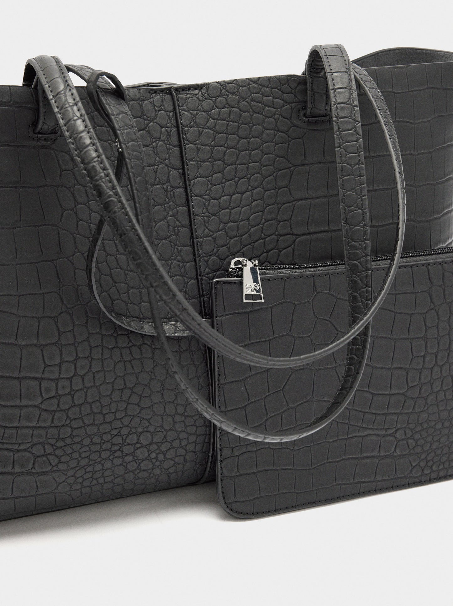 Animal-Embossed Shopper Bag With Pouch
