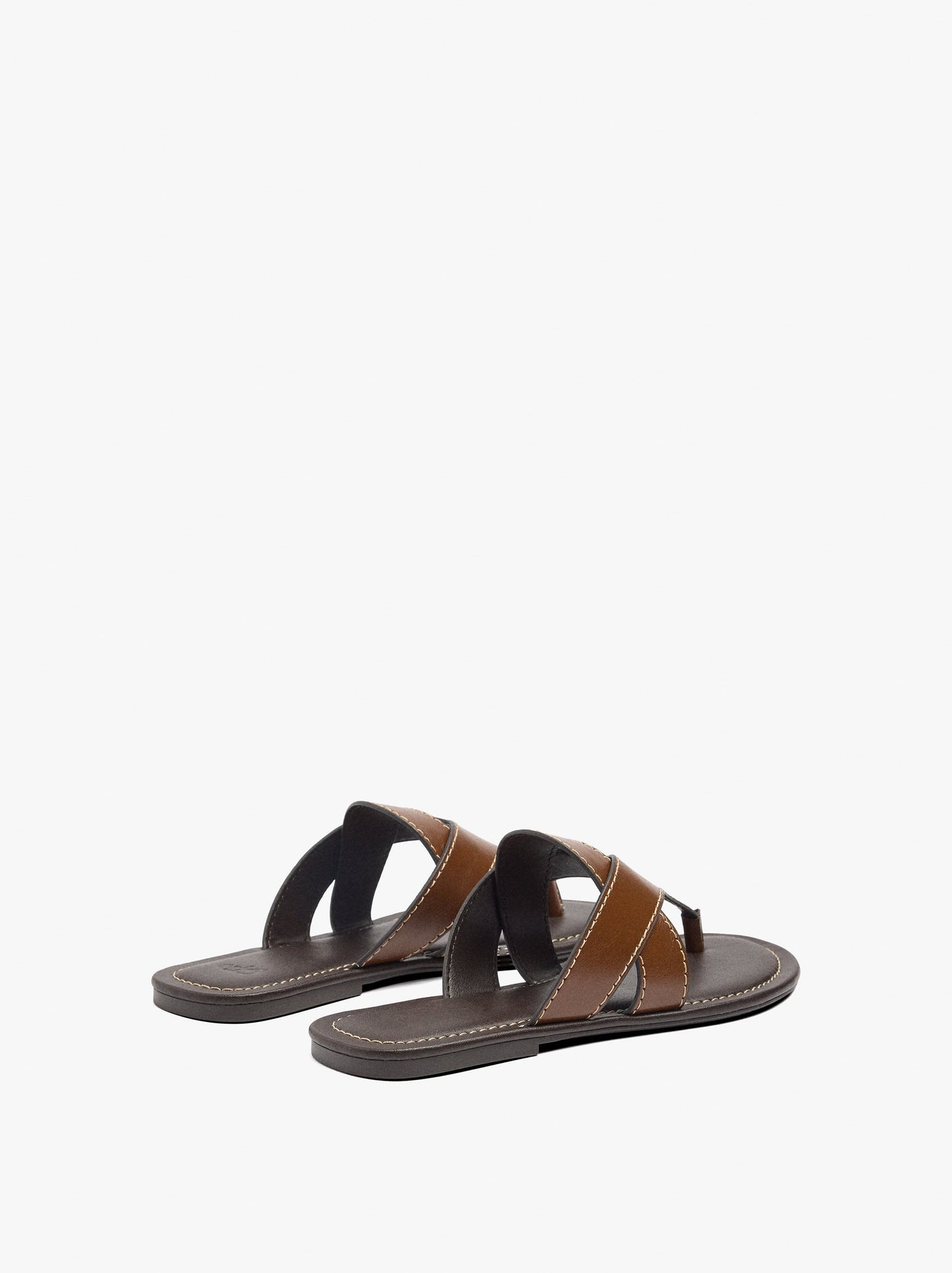 Flat Sandals With Crossed Straps