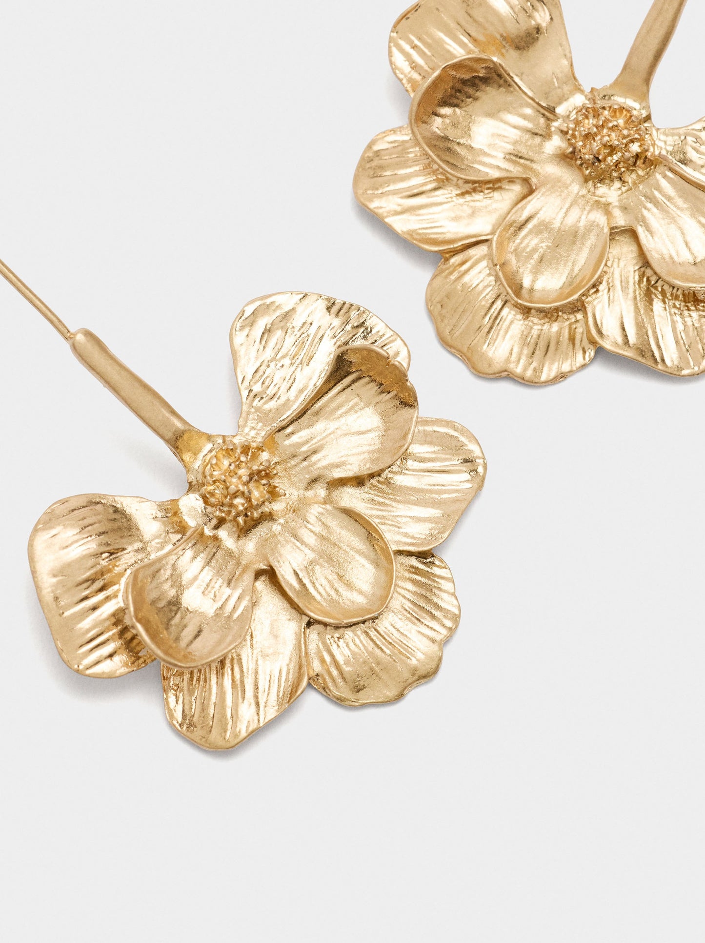 Maxi Long Earrings With Striped Flower